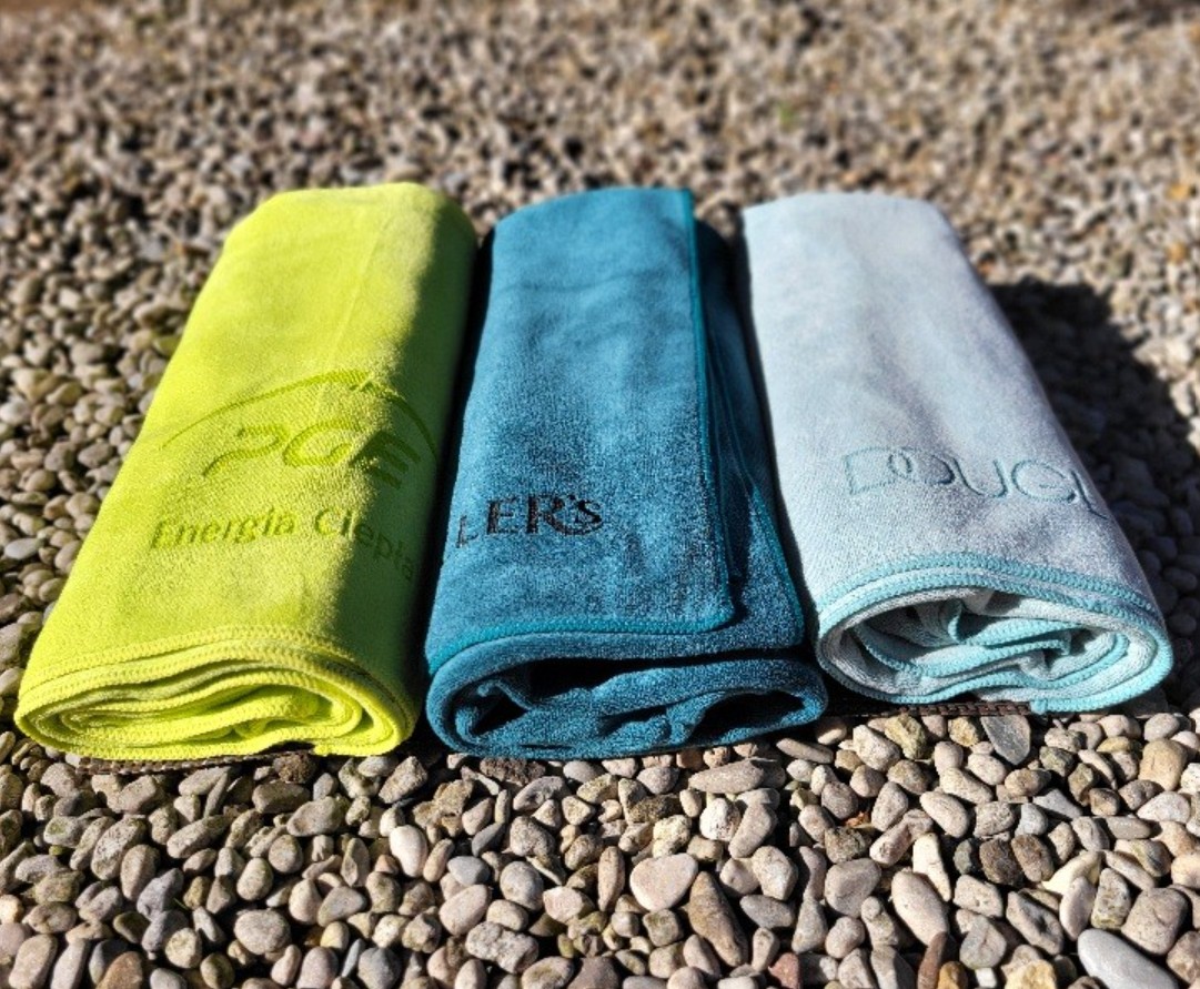 brisače mikrofibra pliš frotir - personalizirane z logotipom