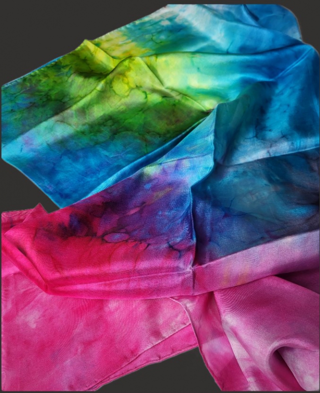 unikatna svilena ruta v živih barvah